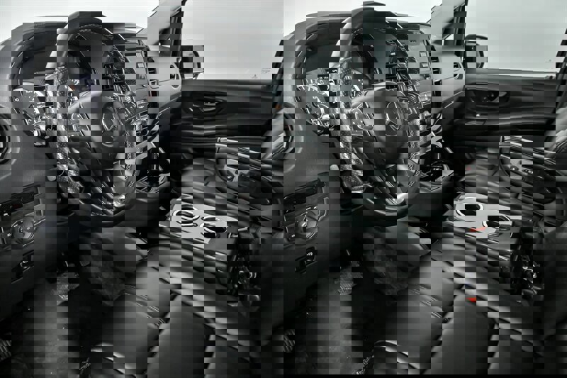 Used 2016 Mercedes-Benz Metris Passenger w/ Active Safety Plus Package image 16