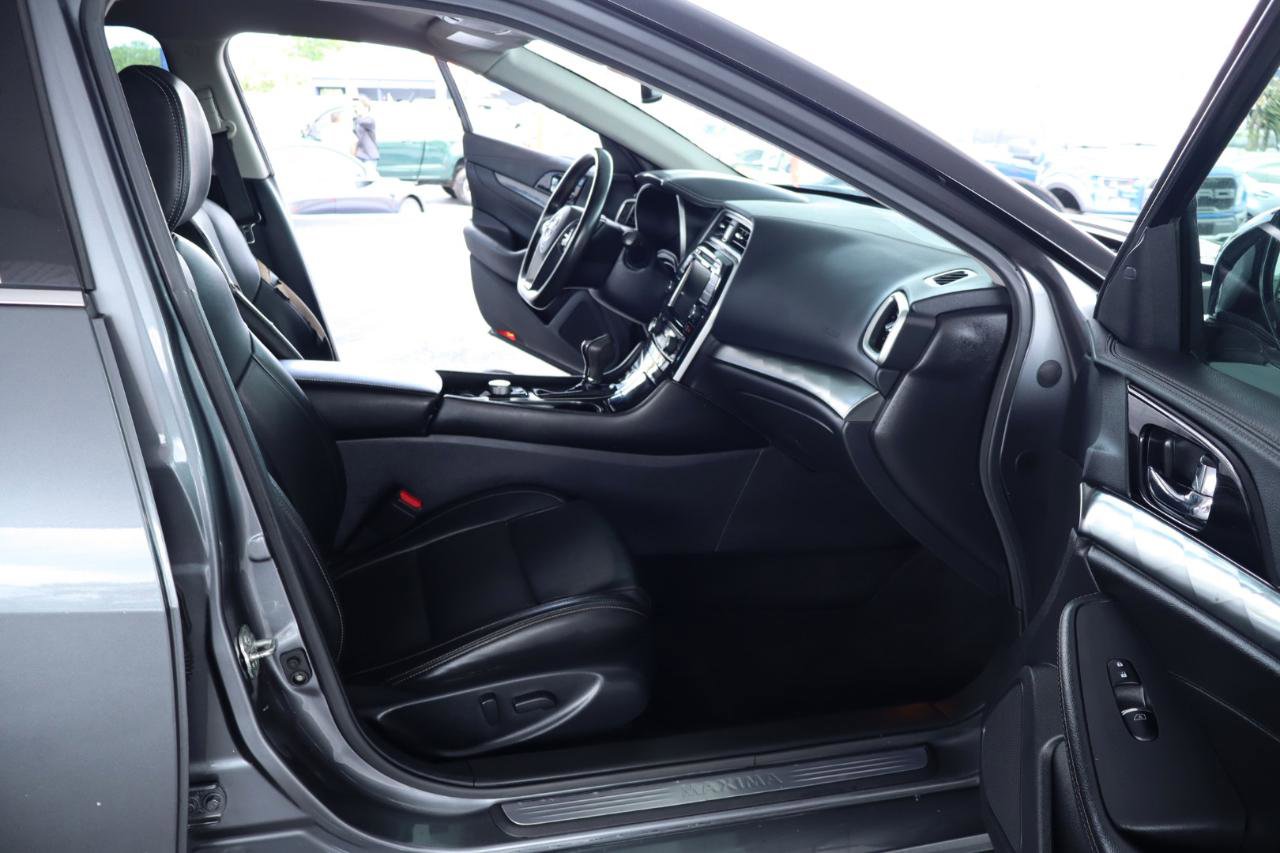 Used 2020 Nissan Maxima 3.5 SV w/ Floor Mat Group FWD image 34