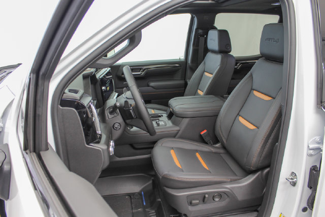 New 2026 GMC Sierra 1500 AT4 w/ AT4 Premium Package AWD/4WD image 16