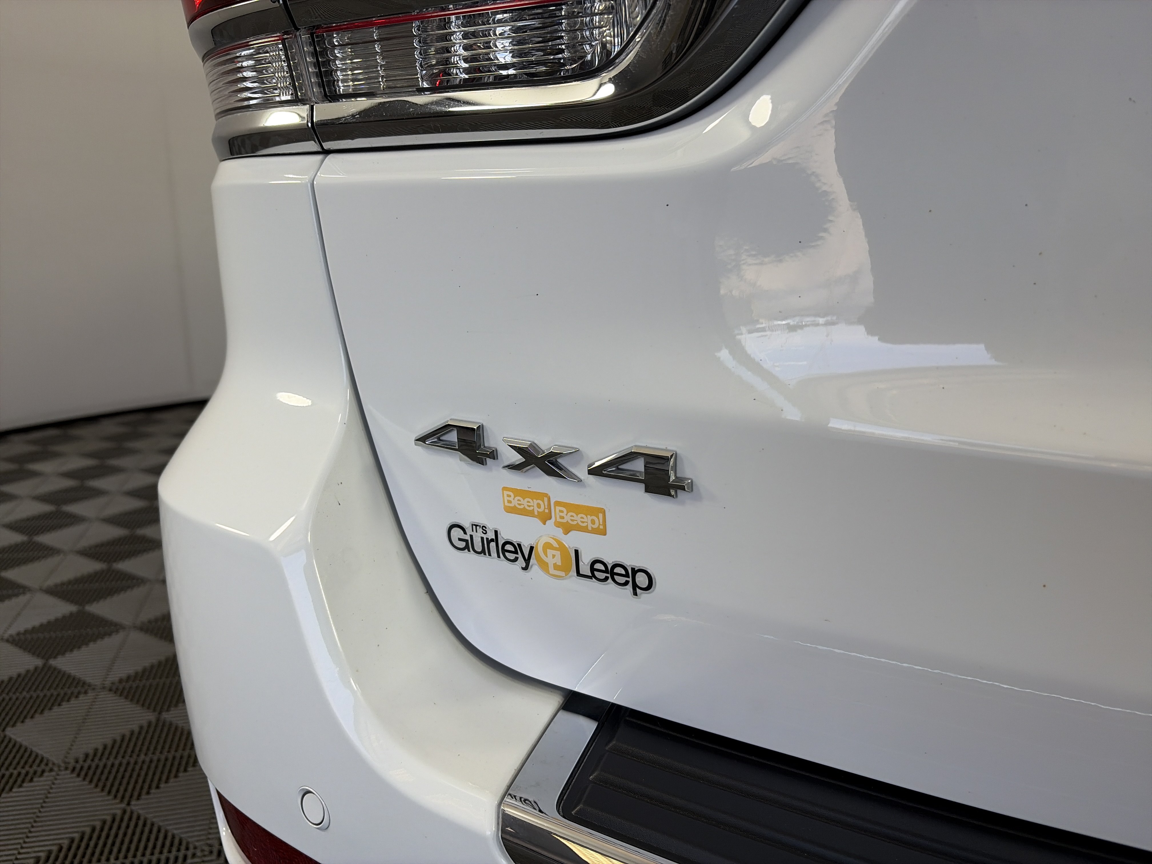 Used 2021 Jeep Grand Cherokee Limited w/ Luxury Group II AWD/4WD image 16