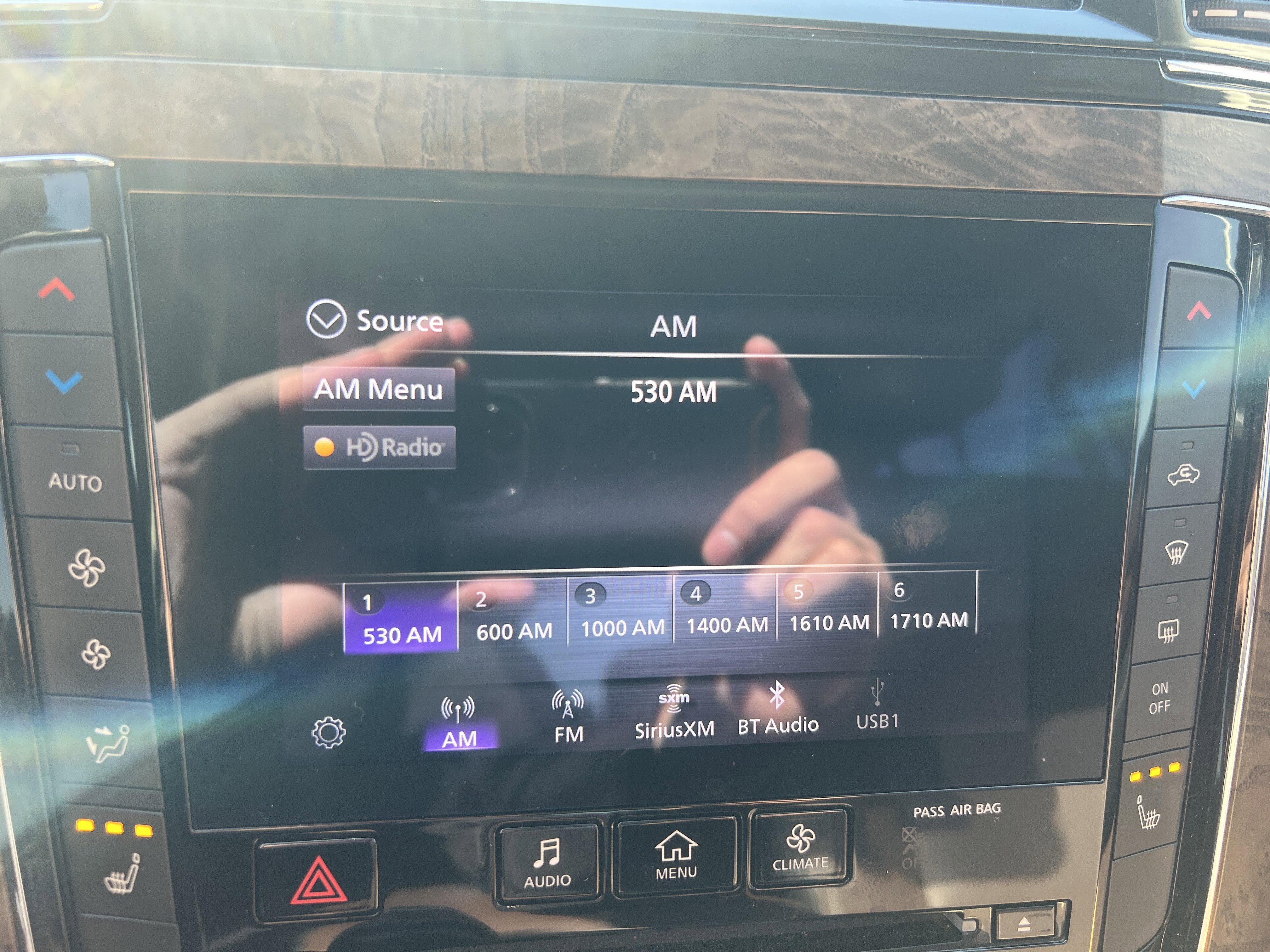 Used 2021 INFINITI QX80 Premium Select w/ Cargo Package image 23