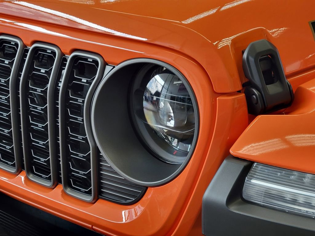 New 2025 Jeep Wrangler Rubicon 392 image 24
