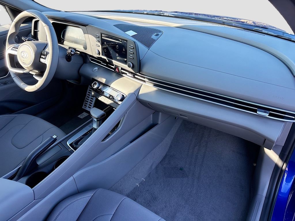 New 2026 Hyundai Elantra Sport image 28