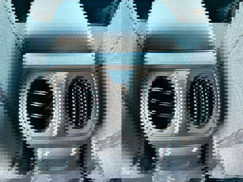 New 2026 Jeep Wrangler Sport S image 32