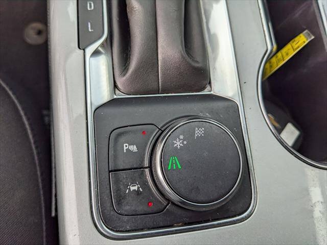 Used 2025 Chevrolet Blazer LT w/ Convenience Package FWD image 14