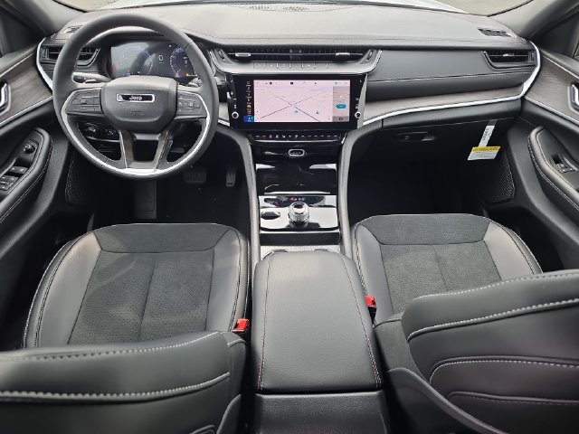 New 2026 Jeep Grand Cherokee L 4WD image 18