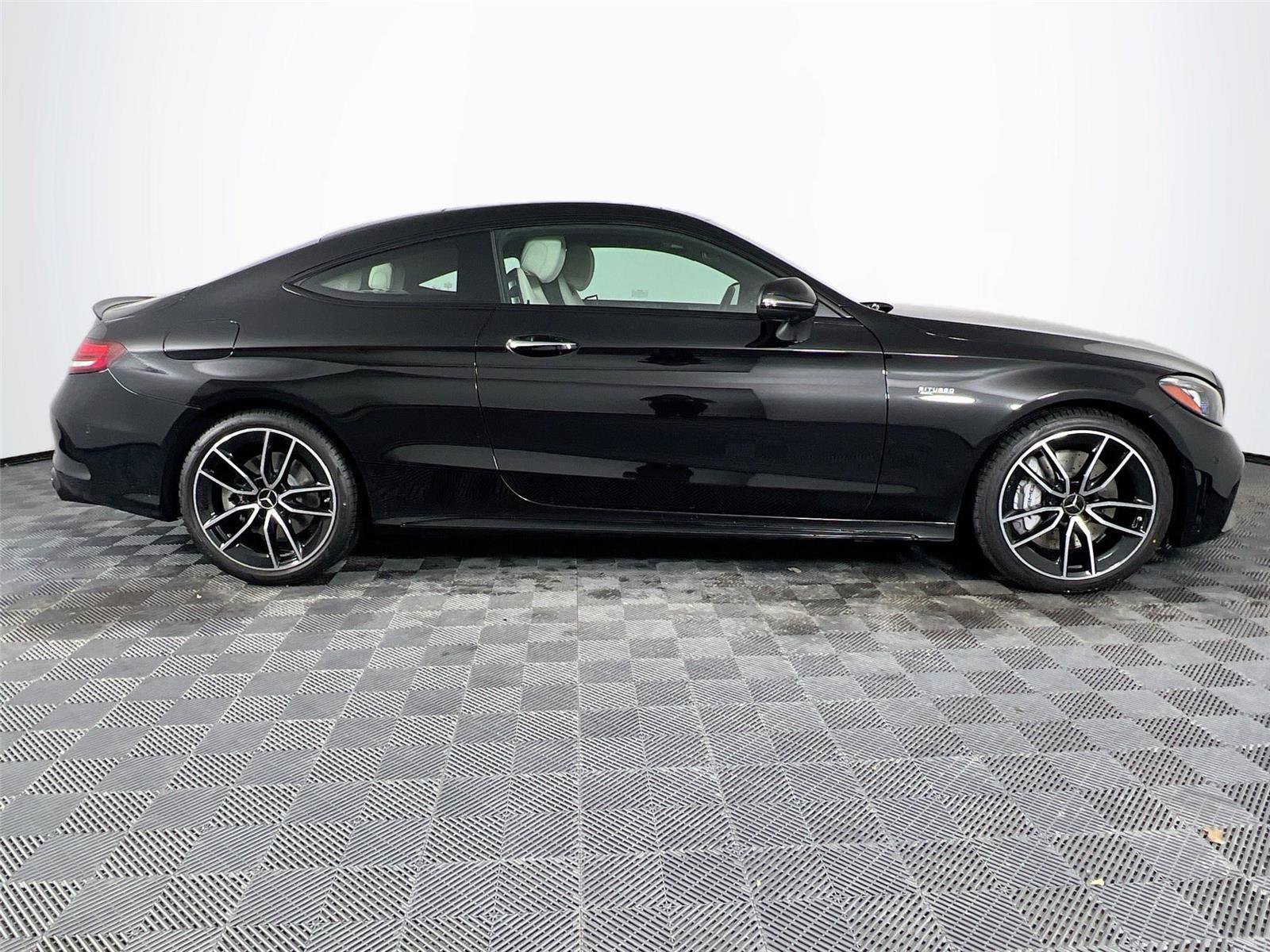 Certified 2023 Mercedes-Benz C 43 AMG 4MATIC Coupe image 6