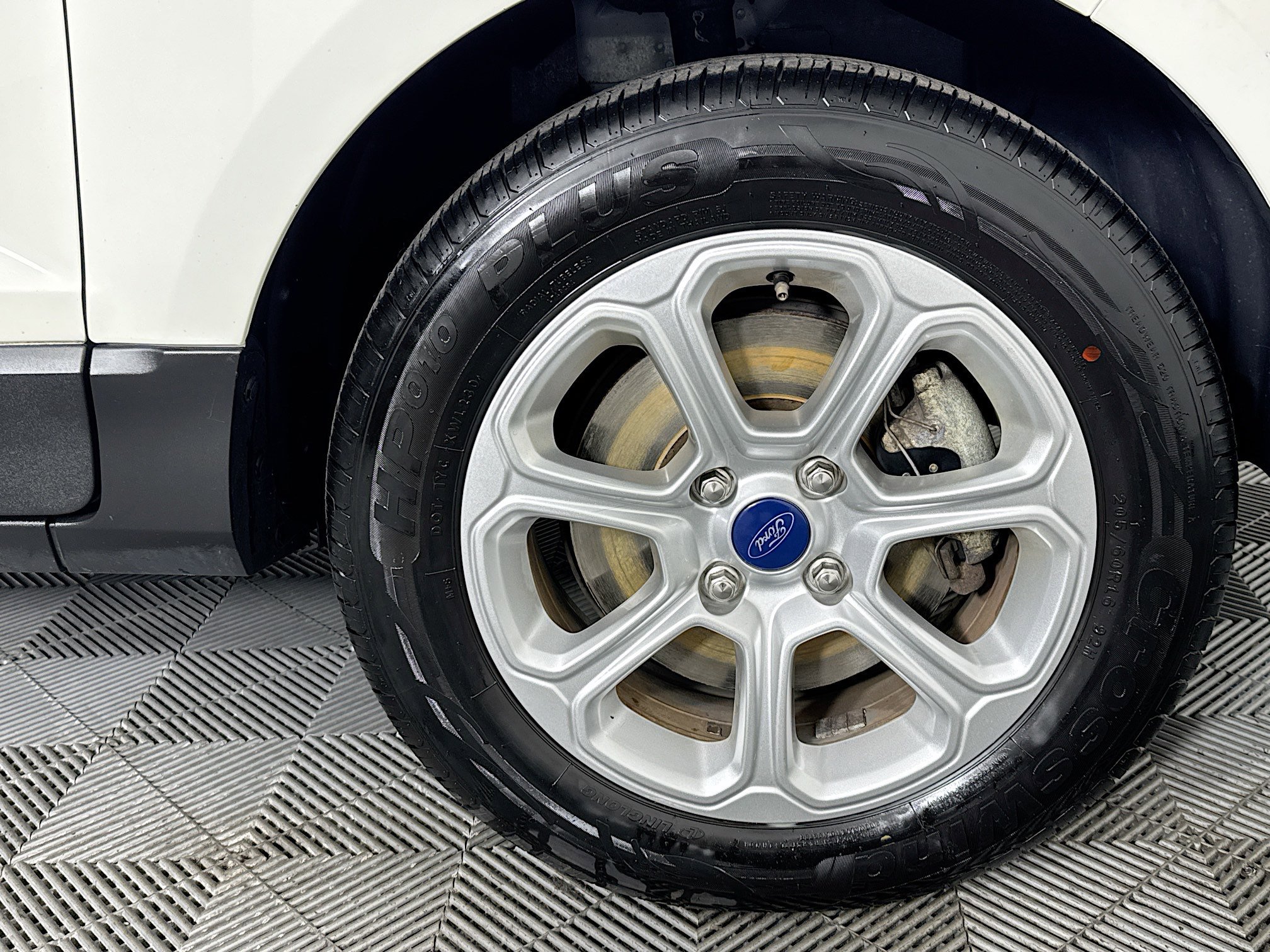 Used 2020 Ford EcoSport SE w/ Interior Protection Package image 27