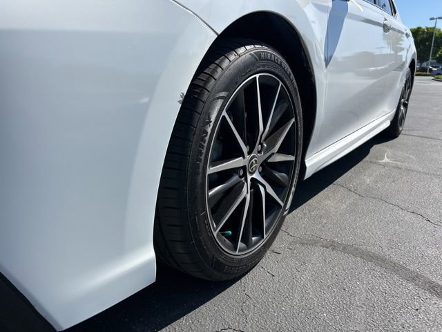 Used 2022 Toyota Camry SE FWD image 12