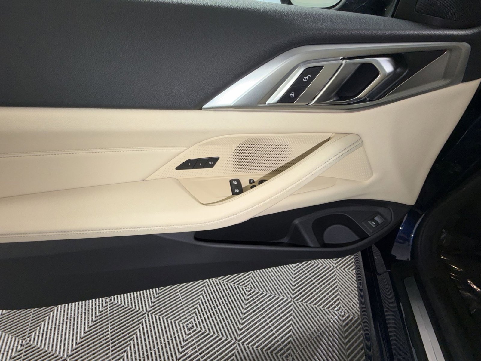 Used 2023 BMW 430i xDrive 430i xDrive w/ Premium Package image 15