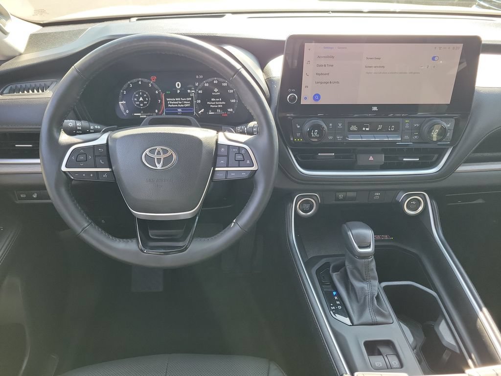 Used 2024 Toyota Grand Highlander AWD image 4