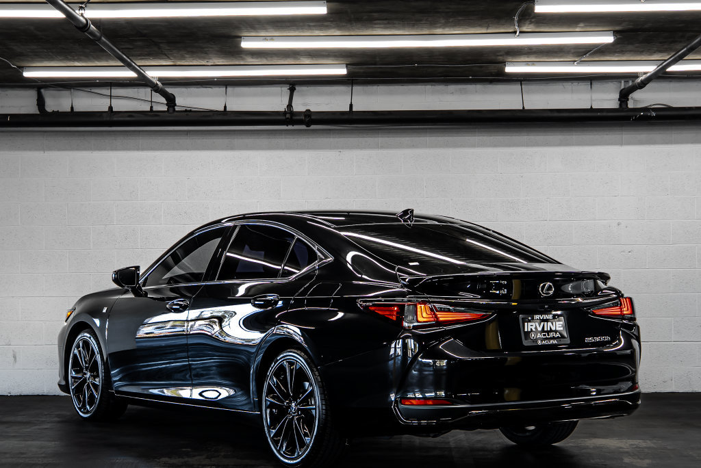 Used 2024 Lexus ES 300h F Sport w/ Accessory Package (Z2) FWD image 3