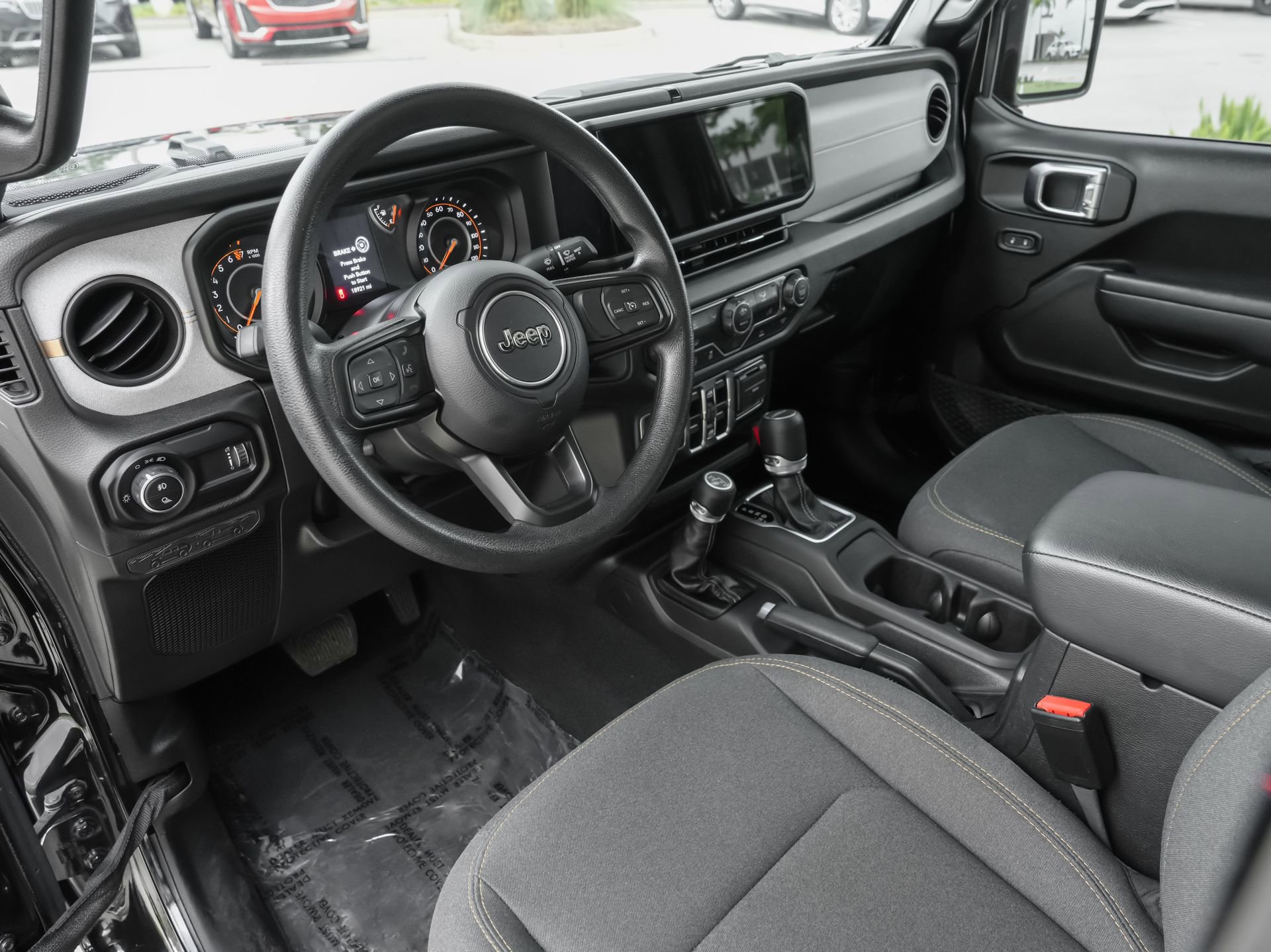 Used 2024 Jeep Gladiator Sport AWD/4WD image 6