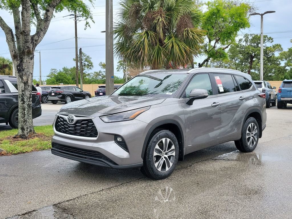 New 2026 Toyota Highlander XLE image 31