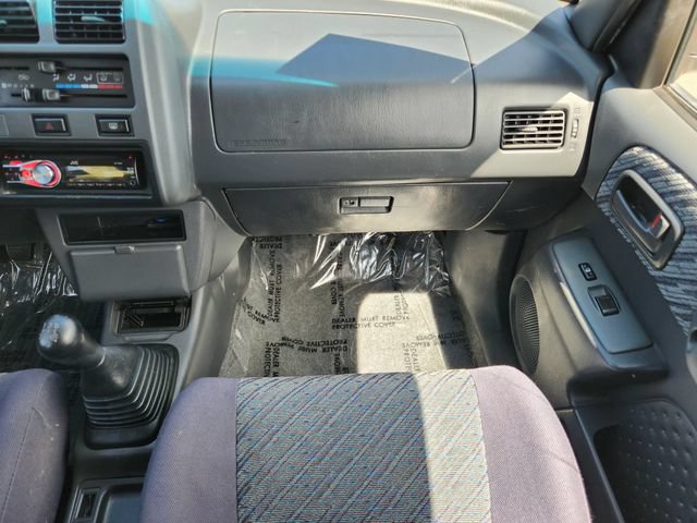 Used 1999 Toyota RAV4 2WD 4-Door image 25