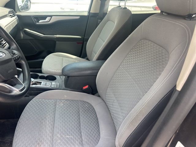 Used 2020 Ford Escape SE FWD image 5
