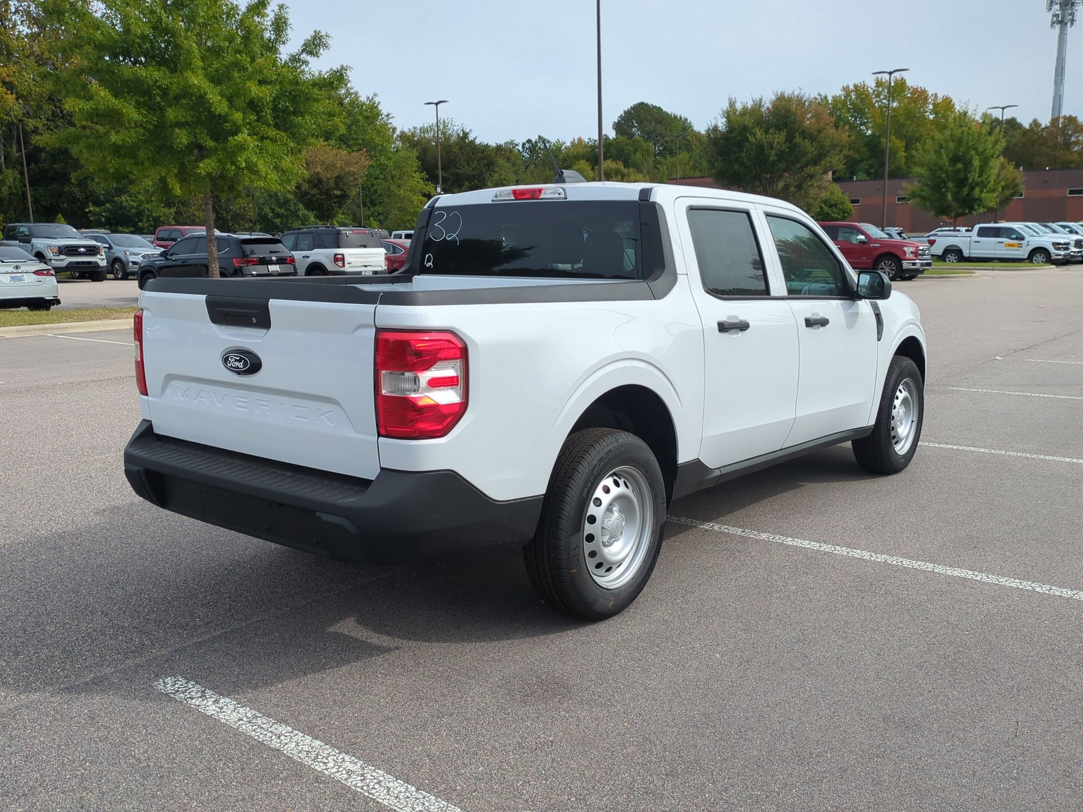 New 2026 Ford Maverick XL FWD image 4