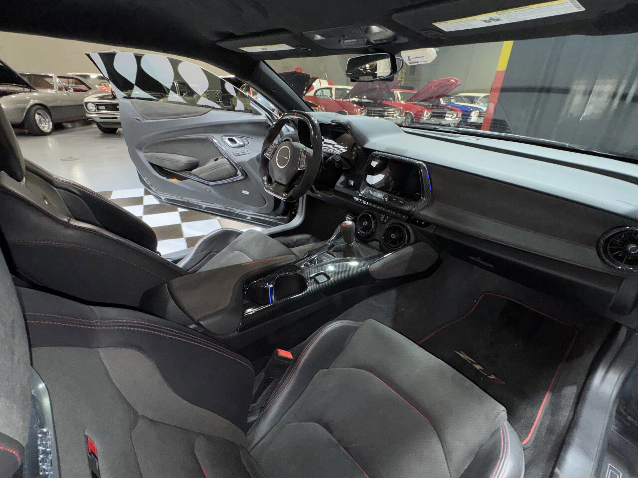 Used 2017 Chevrolet Camaro ZL1 image 39