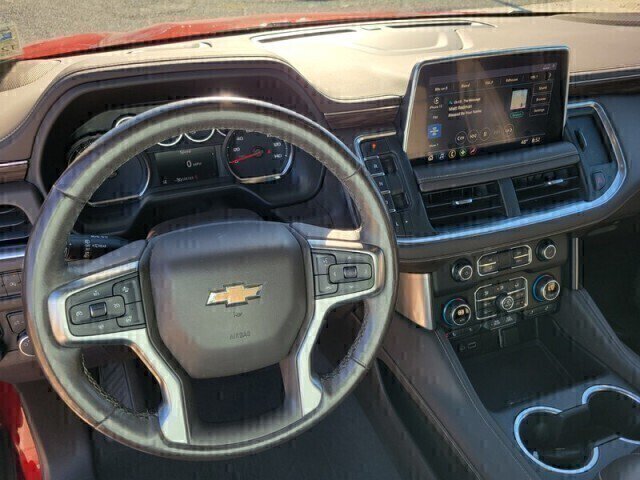 Used 2021 Chevrolet Suburban LT w/ LT Signature Package RWD image 14