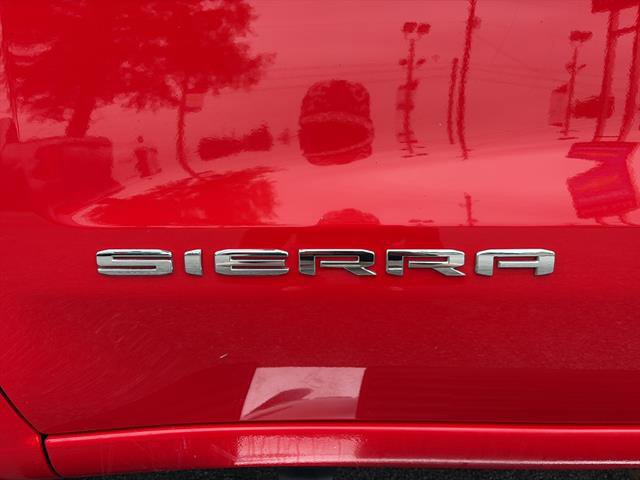Used 2019 GMC Sierra 1500 SLT w/ SLT Premium Package RWD image 12