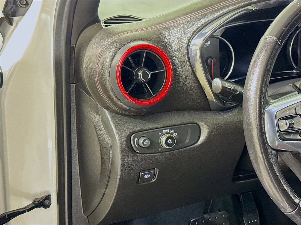 Used 2020 Chevrolet Blazer RS image 8