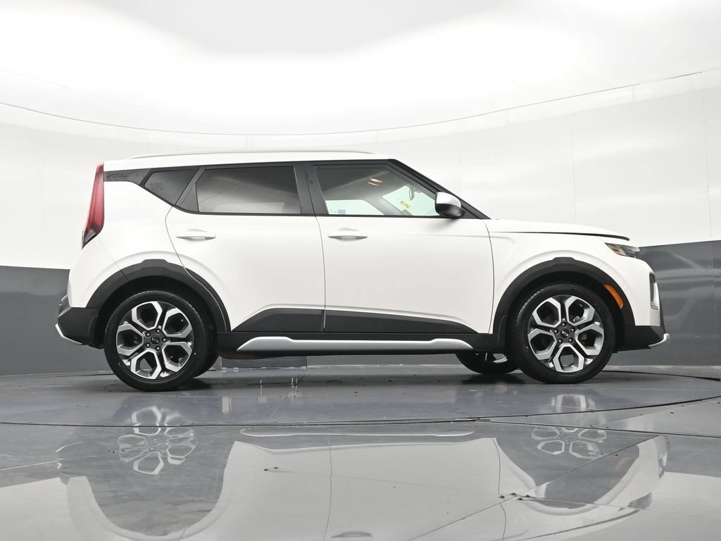 Used 2020 Kia Soul X-Line FWD image 28