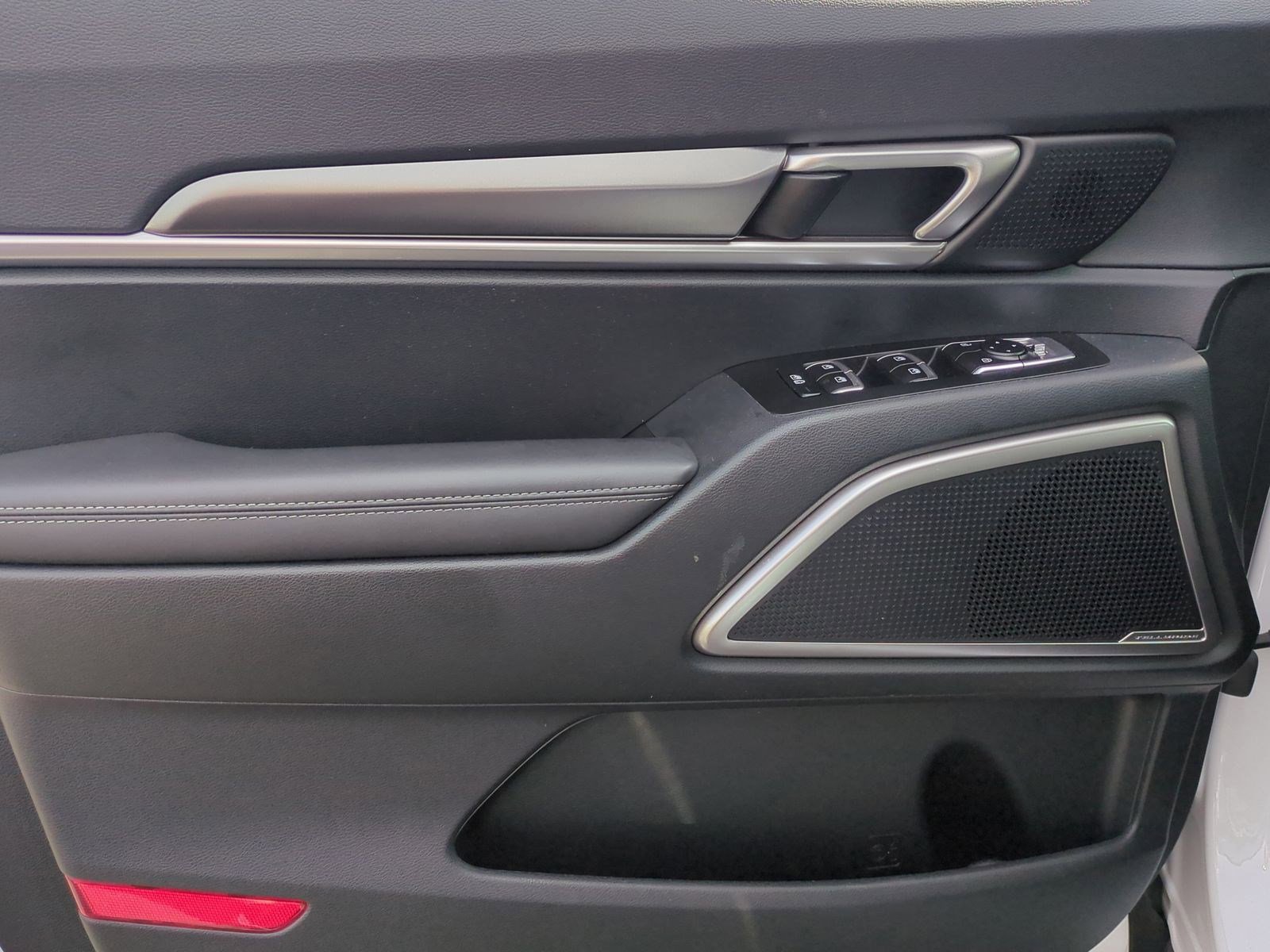 Used 2025 Kia Telluride S image 13