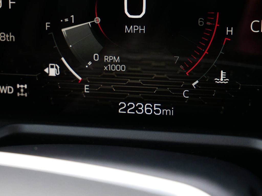 Used 2025 GMC Acadia Elevation AWD/4WD image 35