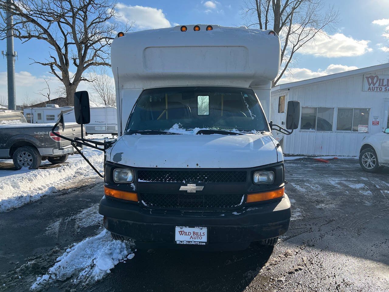 Used 2006 Chevrolet Express 3500 w/ School Bus Package RWD image 2