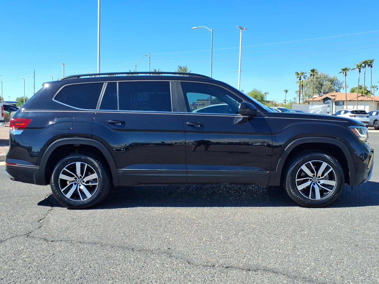 Used 2023 Volkswagen Atlas SE FWD image 8