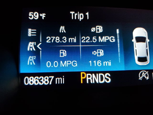 Used 2017 Ford Escape Titanium AWD/4WD image 18
