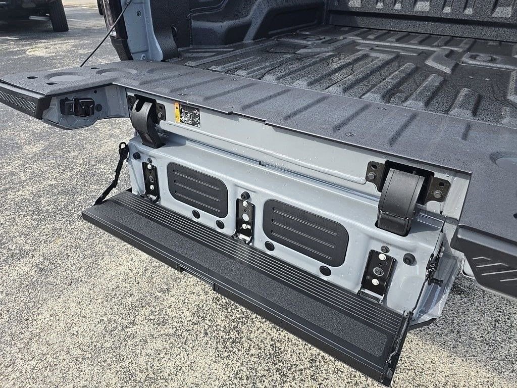 New 2025 GMC Hummer EV 3X image 10