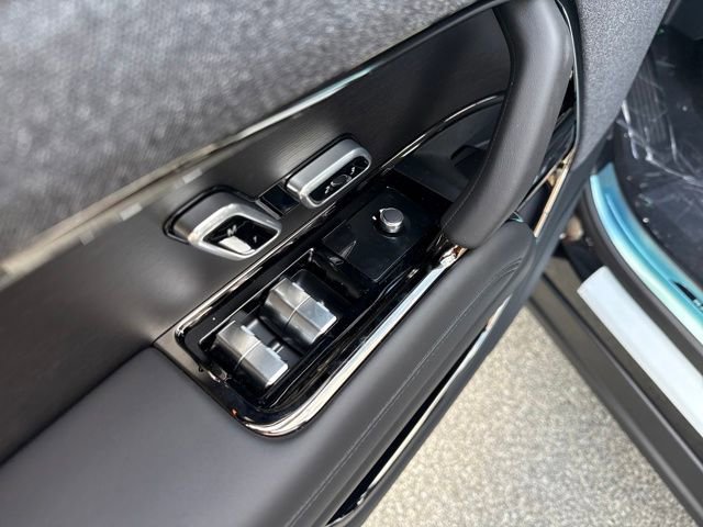 New 2025 Land Rover Range Rover Sport Dynamic SE image 11