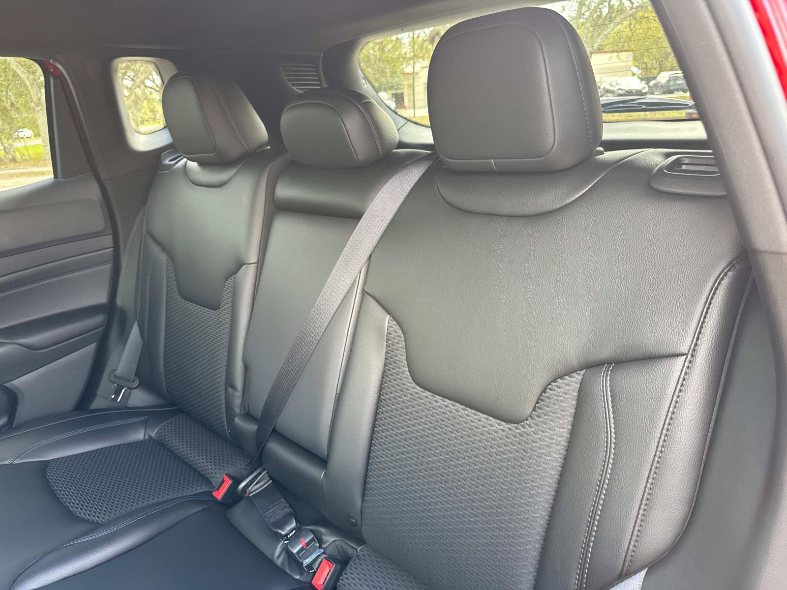 New 2026 Jeep Compass Latitude AWD/4WD image 13