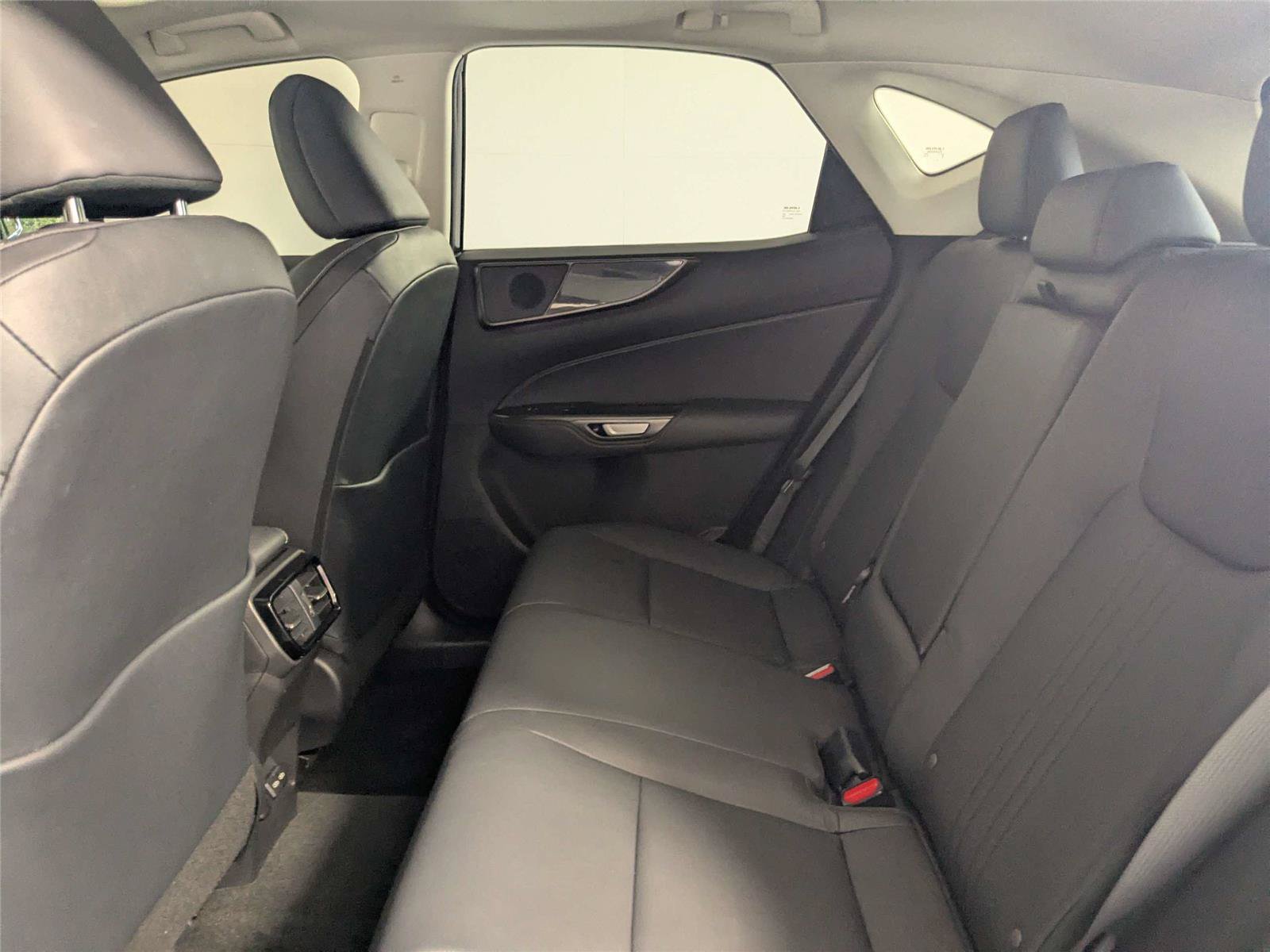 Used 2022 Lexus NX 350 AWD image 38