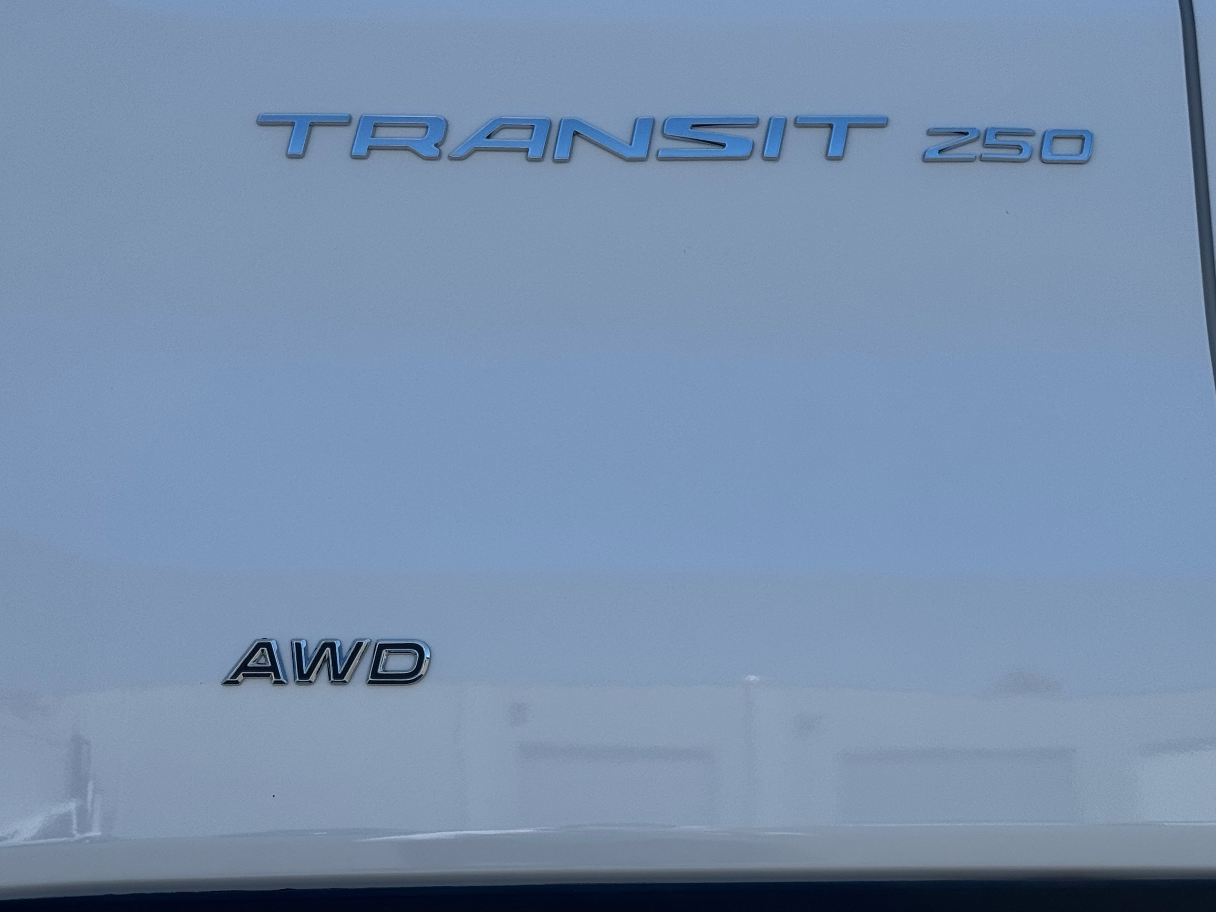 Used 2023 Ford Transit 250 Medium Roof AWD image 18