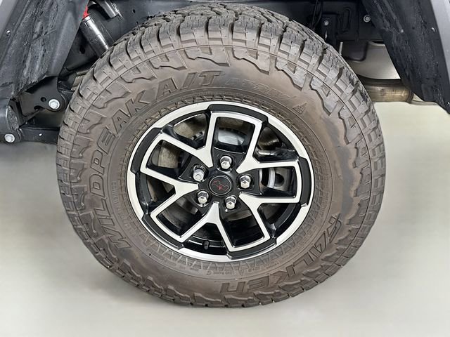 Used 2025 Jeep Gladiator Rubicon image 36