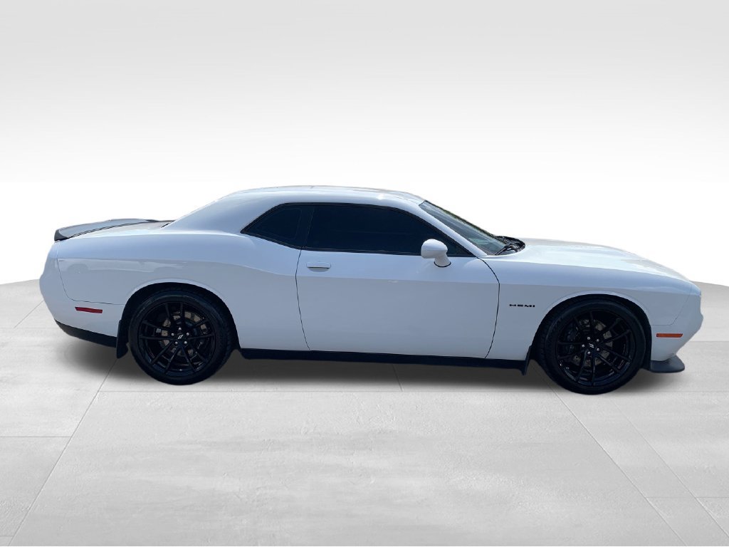 Used 2021 Dodge Challenger R/T w/ Performance Handling Group RWD image 6