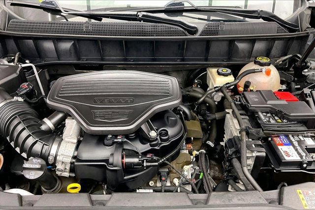 Used 2017 Cadillac XT5 Premium Luxury w/ Driver Assist Package image 8