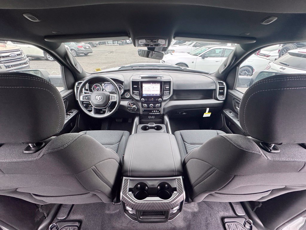 New 2026 RAM 1500 Express AWD/4WD image 25