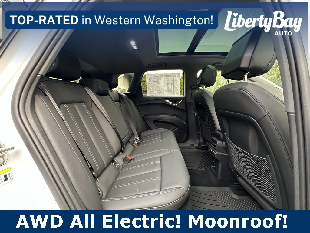 Used 2024 Audi Q4 e-tron Premium Plus w/ Premium Plus image 18