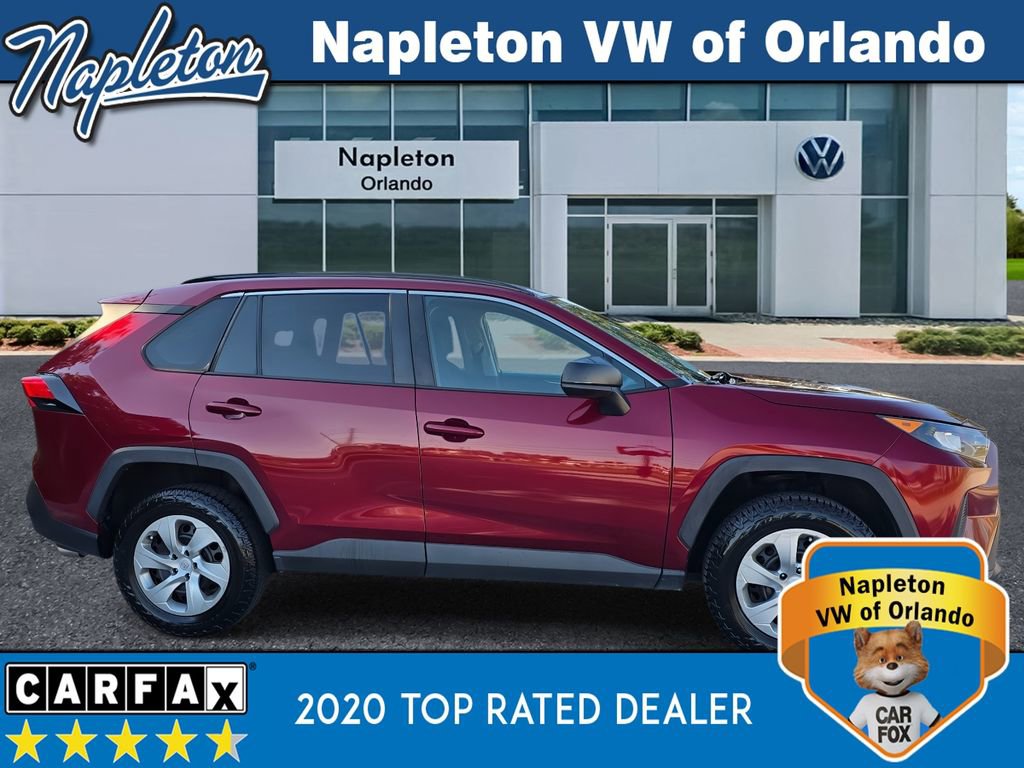 Used 2019 Toyota RAV4 LE image 3