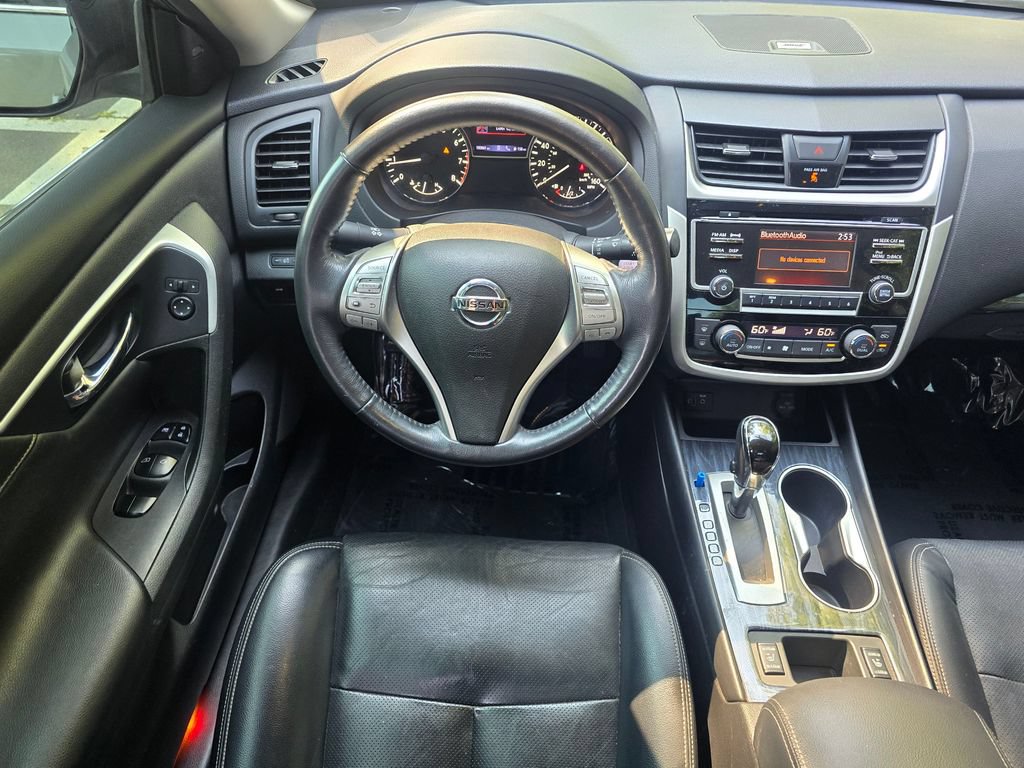 Used 2018 Nissan Altima 2.5 SL FWD image 12