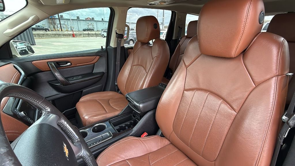 Used 2015 Chevrolet Traverse LTZ w/ LPO, 'HIT The Road' Package FWD image 14