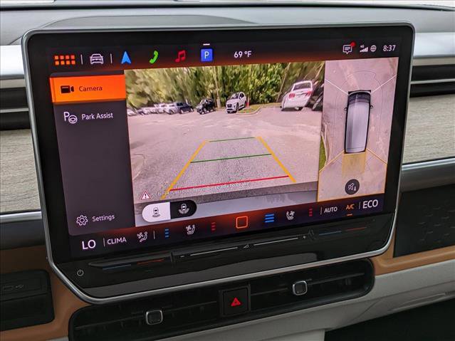 New 2025 Volkswagen ID. Buzz Pro S Plus RWD image 14