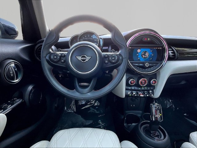 Used 2020 MINI Cooper S w/ Driver Assistance Package FWD image 10