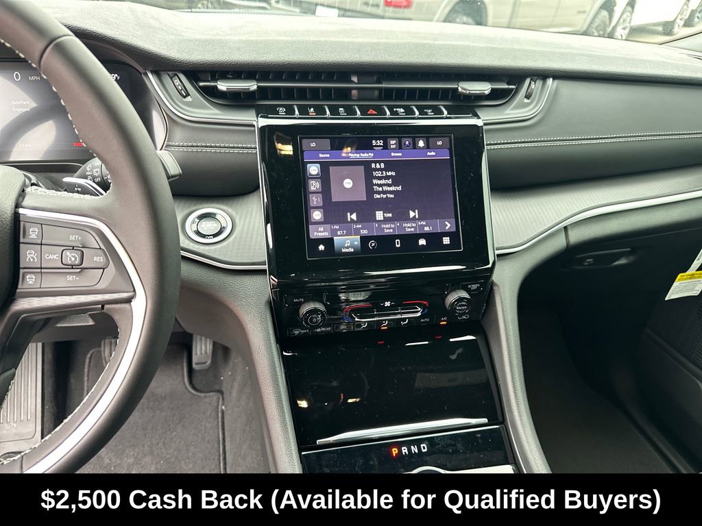 New 2026 Jeep Grand Cherokee Laredo RWD image 21
