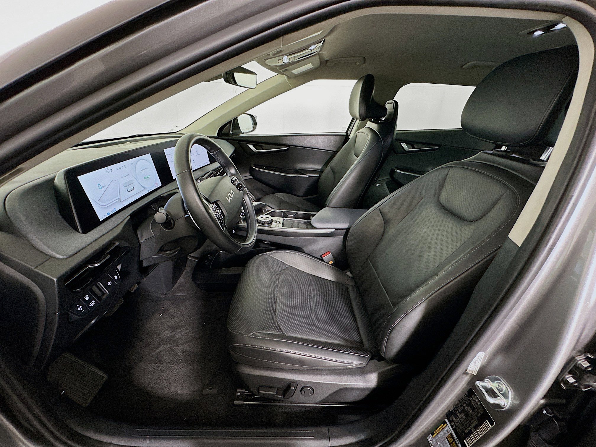 Used 2024 Kia EV6 Wind w/ Wind Technology Package image 13