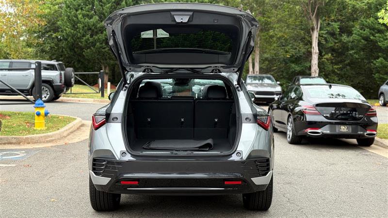 Used 2024 Acura ZDX A-Spec image 24