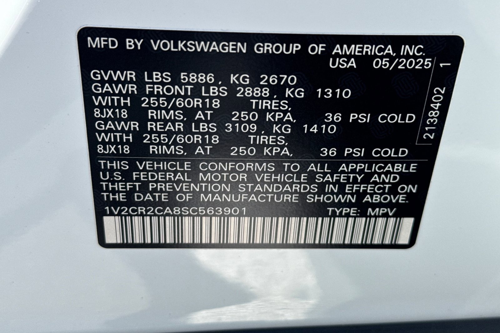 New 2025 Volkswagen Atlas Peak Edition SE image 23